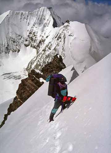
Krzysztof Wielicki Climbing Cho Oyu Southwest Ridge 1993 - Los Ochomiles: Karakorum e Himalaya book
